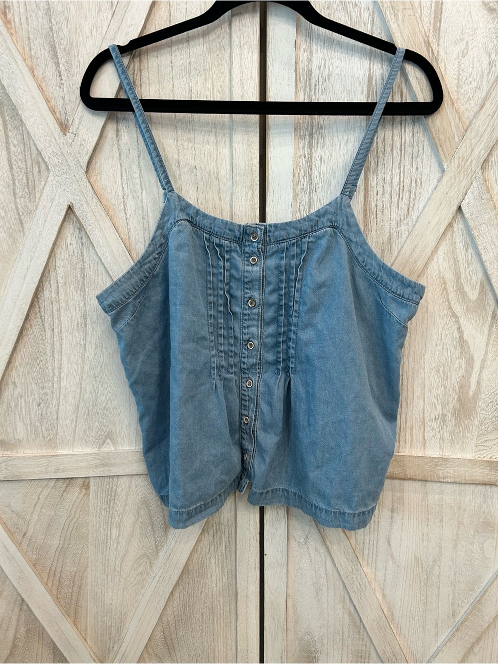 Denim Button-Front Women’s Tank Top- Light Blue